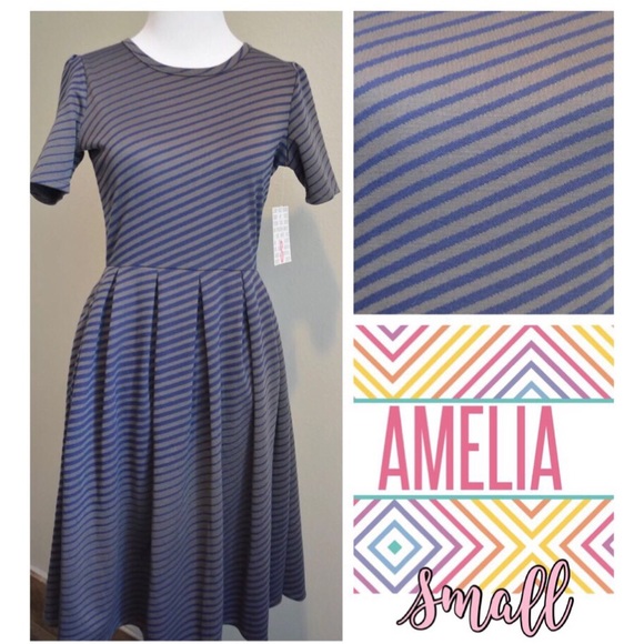 { LuLaRoe Amelia } Gray and Navy Stripes - Picture 1 of 1